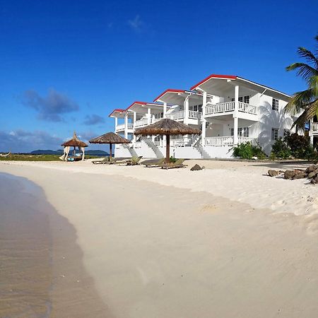 Davids Beach Hotel Clifton Exterior photo